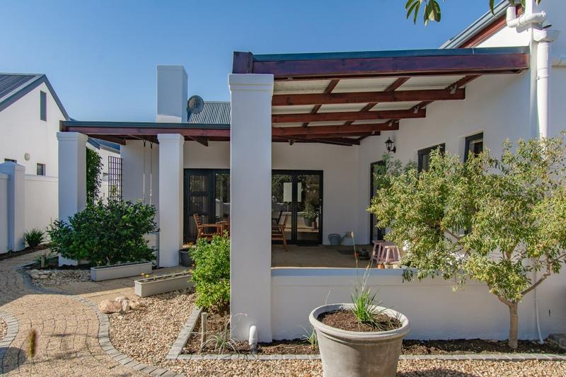 3 Bedroom Property for Sale in Croydon Western Cape